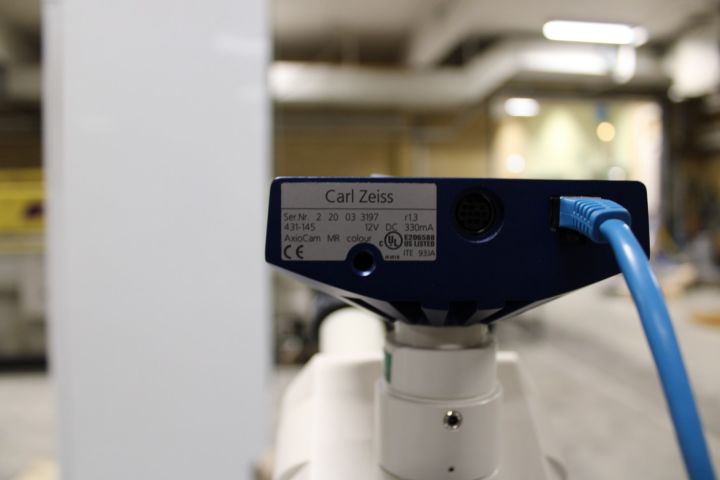 715608-10 Microscope Zeiss Stemi 2000-c & KL1500 LCD