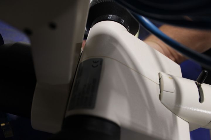 715608-12 Microscope Zeiss Stemi 2000-c & KL1500 LCD