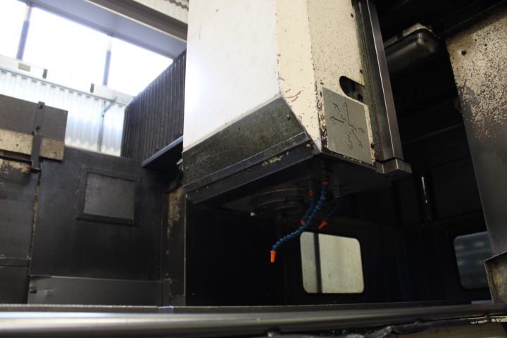 715751-9 CNC milling machine Kao Ming KMC-2000SD -95