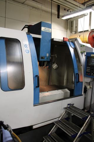 715752-2 CNC milling machine Johnford UMC-1050 -00