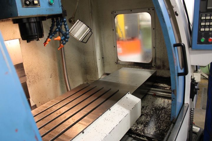 715752-11 CNC milling machine Johnford UMC-1050 -00