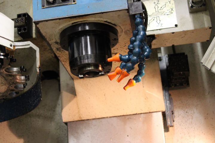 715752-15 CNC milling machine Johnford UMC-1050 -00