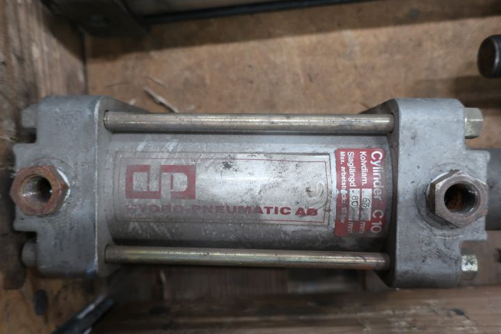 718056-3 Sortiment med pneumatik Hp, Swedec, Camozzi etc