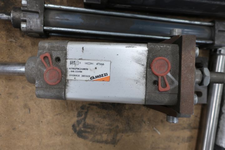 718056-5 Sortiment med pneumatik Hp, Swedec, Camozzi etc