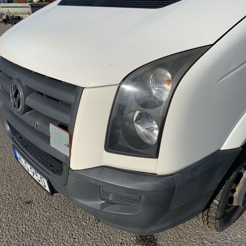 701622-14 Volkswagen Crafter Chassis 2.5 TDI (total weight 5000kg) -2009 (136hp, 257618km)