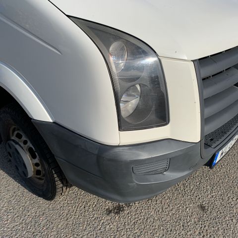 701622-15 Volkswagen Crafter Chassis 2.5 TDI (total weight 5000kg) -2009 (136hp, 257618km)