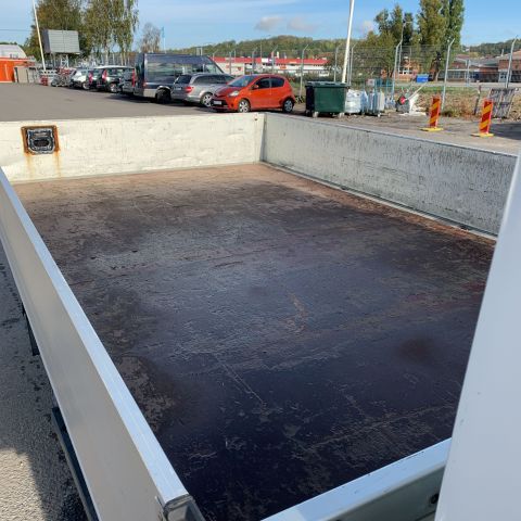 701622-18 Volkswagen Crafter Chassis 2.5 TDI (total weight 5000kg) -2009 (136hp, 257618km)