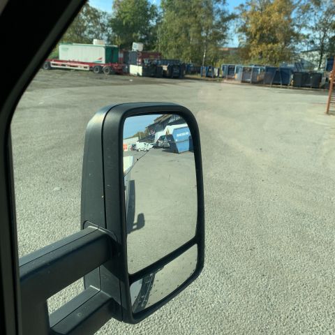 701622-39 Volkswagen Crafter Chassis 2.5 TDI (total weight 5000kg) -2009 (136hp, 257618km)