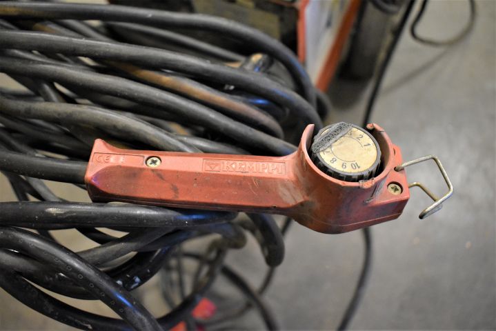 684962-8 Elsvets "Hilarc 250" - Kemppi