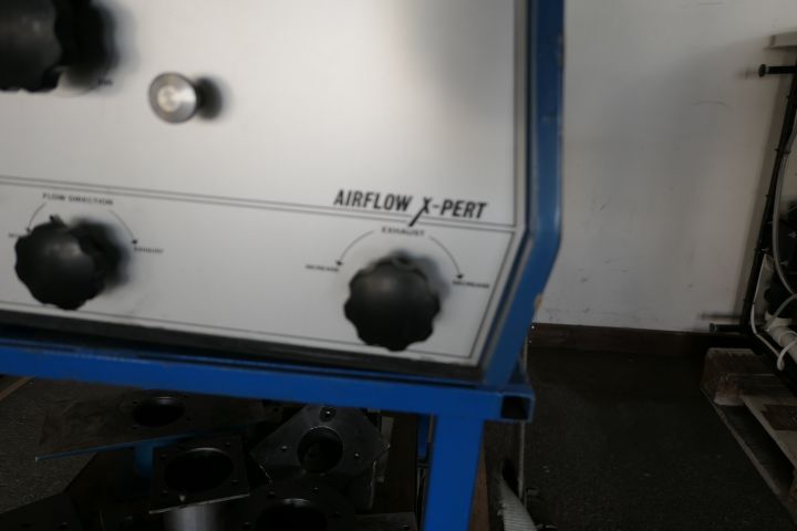 447771-3 Flow bench for cylinder head Superflow