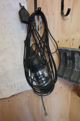 691516-1 Submersible drainage sump pump, Neptune NPTP-E 6000