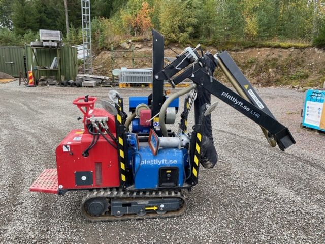 722217-2 Caterpillar vacuum plate lift TS1100, only 10 working hours!