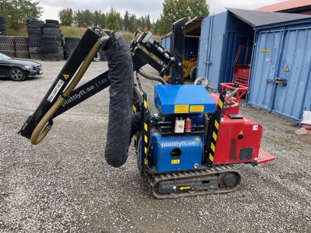 722217-1 Caterpillar vacuum plate lift TS1100, only 10 working hours!