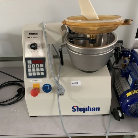 720790-1 Universal machine Stephan UMC5