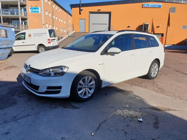 721628-1 Golf Variant 1.4 TGI BlueMotion Gasoline / Methane (JDM267)
