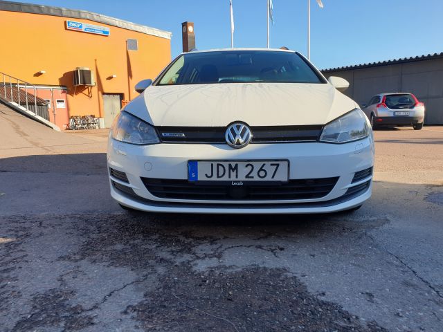 721628-3 Golf Variant 1.4 TGI BlueMotion Gasoline / Methane (JDM267)