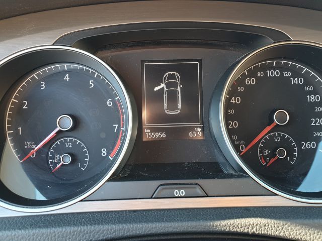 721628-23 Golf Variant 1.4 TGI BlueMotion Gasoline / Methane (JDM267)