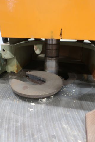 714660-9 Milling machine SCM T130