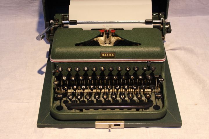 722823-1 Mechanical typewriters 3 pcs Halda / Facit