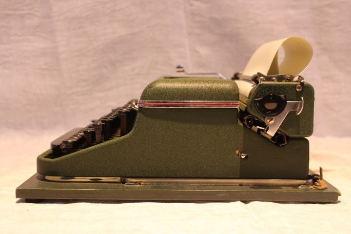 722823-5 Mechanical typewriters 3 pcs Halda / Facit