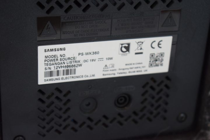 712121-9 Samsung Soundbar model HW-K369