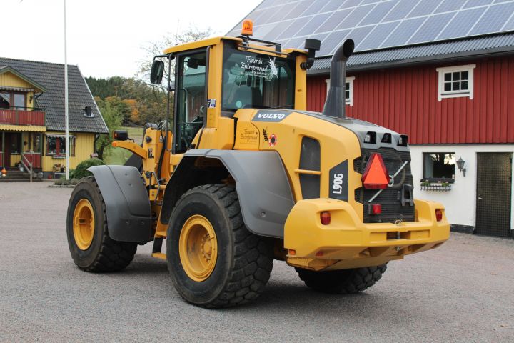 722916-3 Wheel loader Volvo L90G -12 (7217 h)