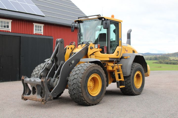 722916-8 Wheel loader Volvo L90G -12 (7217 h)
