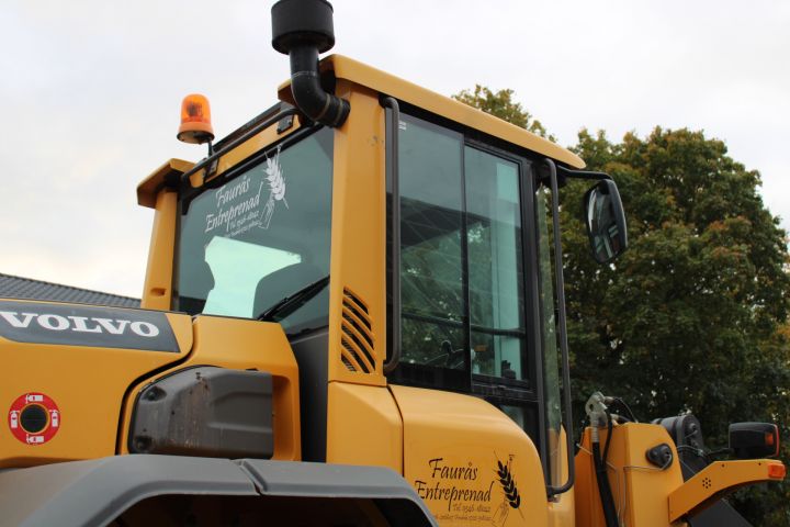 722916-25 Wheel loader Volvo L90G -12 (7217 h)