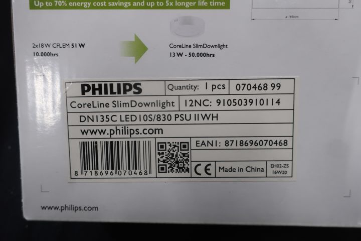 714666-3 2 pcs Philips CoreLine Slim Downlight Surface mounted DN135C LED10S / 830 PSU II WH