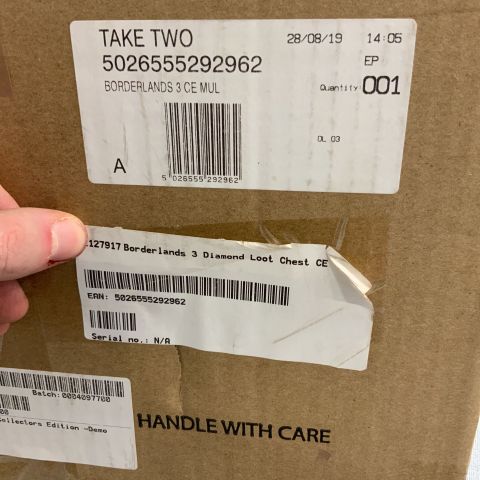 722322-5 Collectibles Borderlands 3 Diamond Loot Chest Collectors Edition