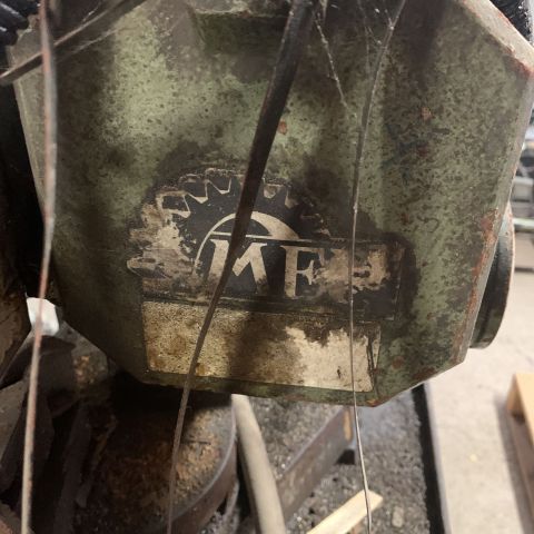 665163-4 Chainsaw MF MEP-Pergola