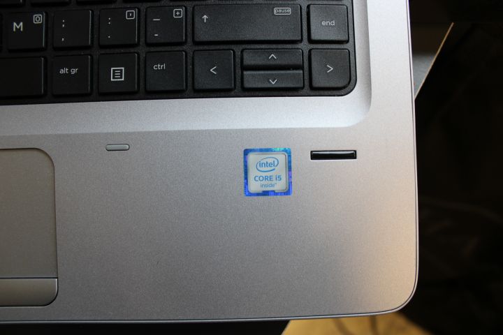 718161-3 HP ProBook 640 G2 + Power Cable and Docking Station (Unlocked)