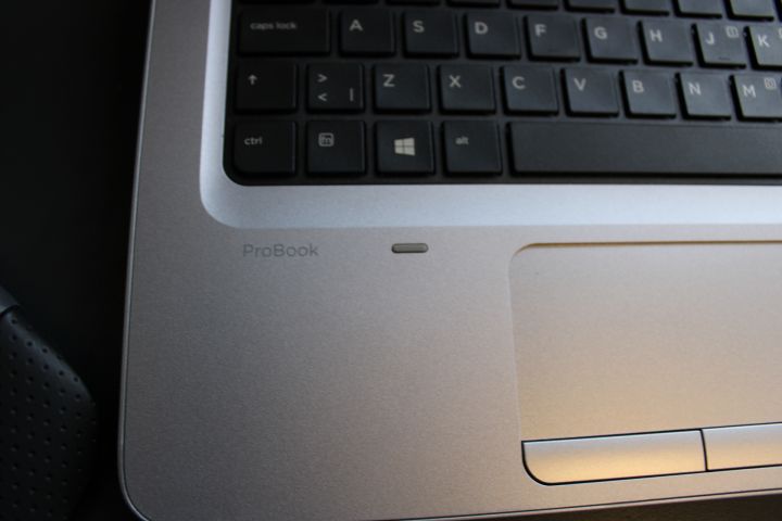 718161-4 HP ProBook 640 G2 + Power Cable and Docking Station (Unlocked)