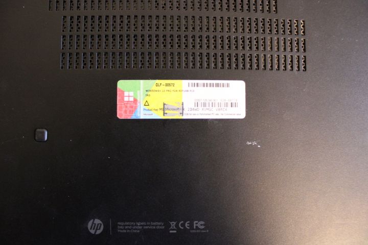 718169-10 HP EliteBook 840 G1 Touchscreen + Power Cable and Docking Station