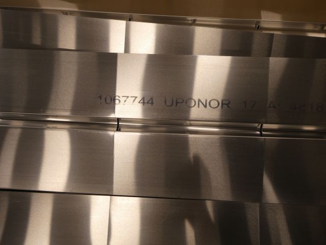 722175-3 Assortment with Underfloor heating plate Uponor 17mm