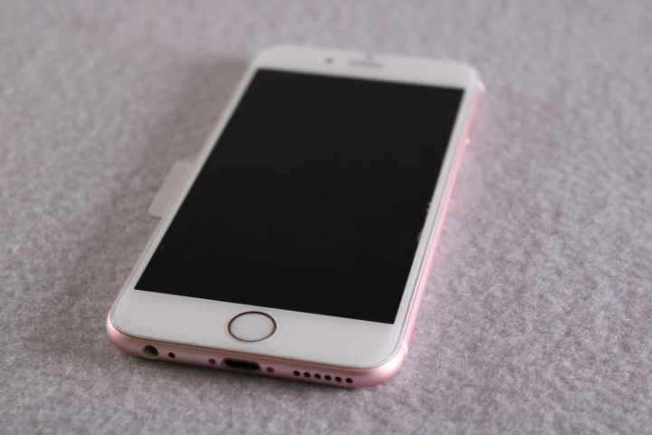 661030-4 Iphone 6S 128 GB & Iphone 6 64 GB