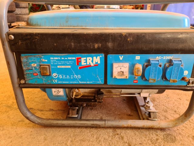 722037-2 Ferm electric generator FGG 2000