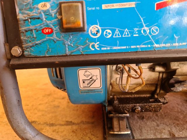 722037-5 Ferm electric generator FGG 2000