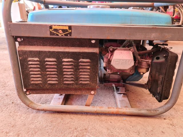 722037-7 Ferm electric generator FGG 2000