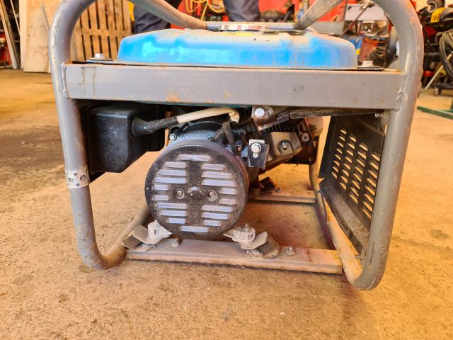 722037-9 Ferm electric generator FGG 2000