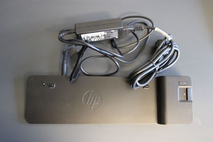 718161-13 HP ProBook 640 G2 + Power Cable and Docking Station (Unlocked)