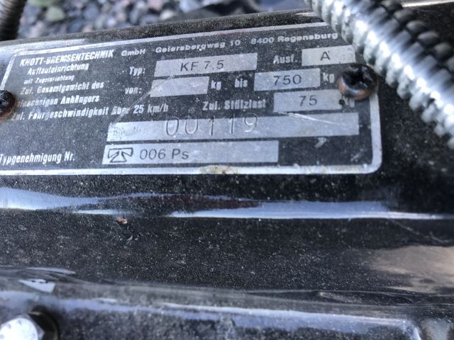725168-9 MC släp oregad.