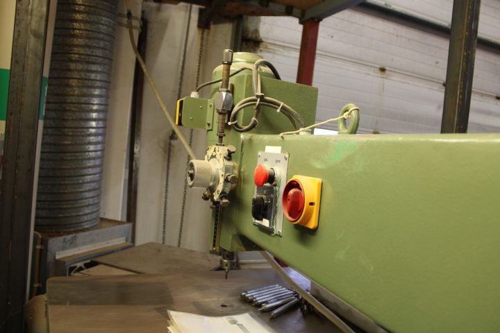 722980-7 Router Valentini 2715