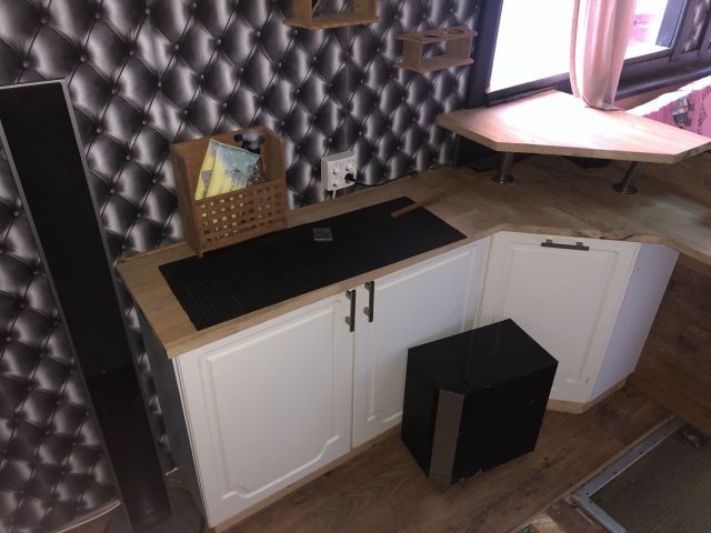 722378-22 Husbuss - Volvo B85 -81