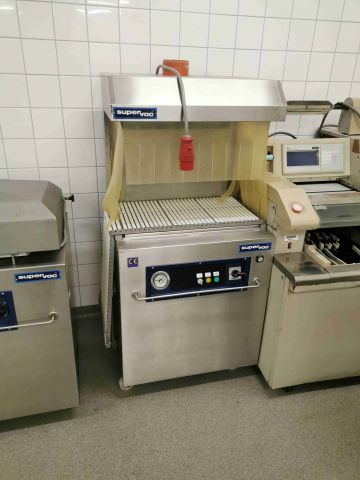 718189-3 Vacuum packer and shrink tank, Supervac