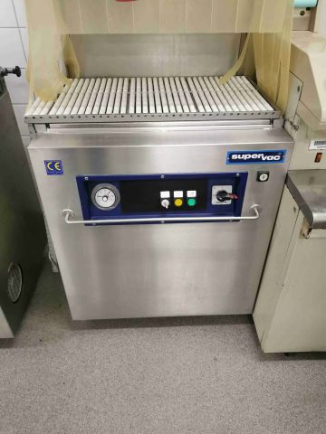 718189-4 Vacuum packer and shrink tank, Supervac