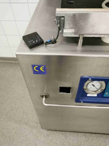 718189-9 Vacuum packer and shrink tank, Supervac