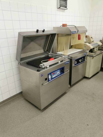 718189-12 Vacuum packer and shrink tank, Supervac