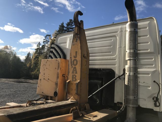 723759-11 Volvo FM 12 6x2 hook lift truck Joab cameleont 2005 (WCK 08Y)