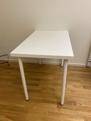 725402-1 Small desks IKEA - 6 pcs